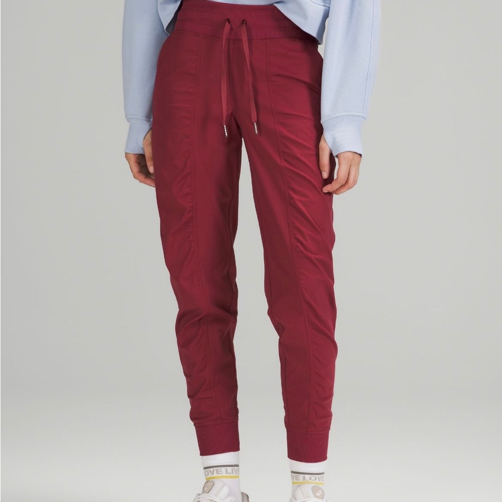 Lululemon dance studio joggers
